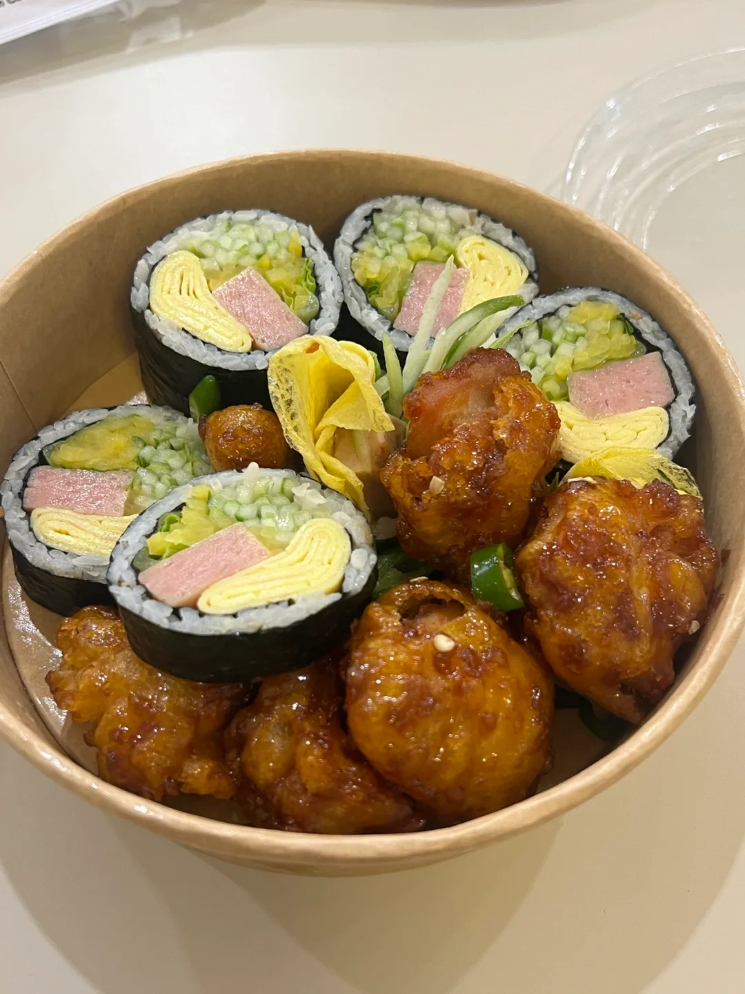 오토김밥은 닭강정이 맛ㅇㅆ
